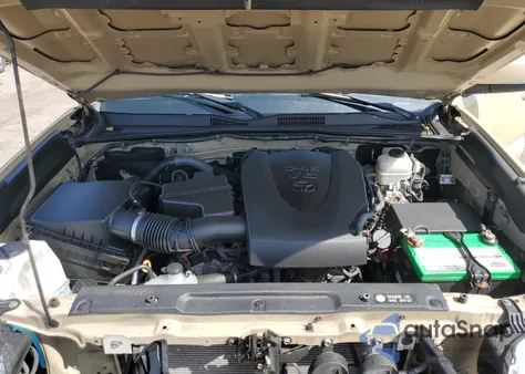 2017 Toyota Tacoma Double Cab z USA, uszkodzony, nr VIN 3TMCZ5AN5HM069172